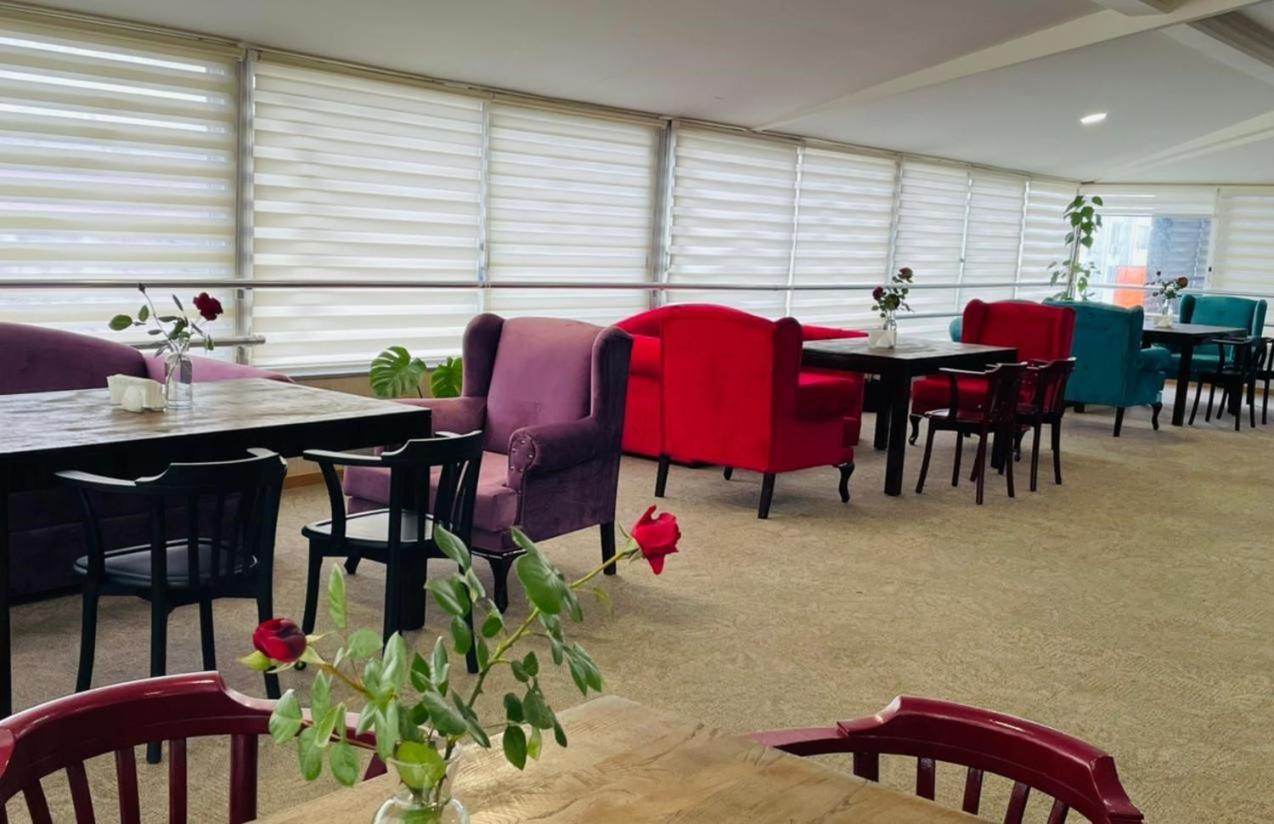 Aura Boutique Hotel Batumi Luaran gambar