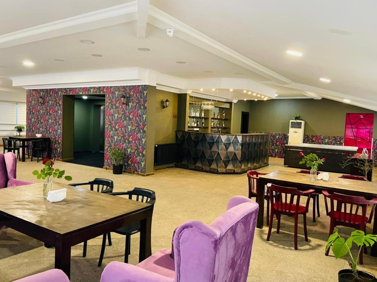 Aura Boutique Hotel Batumi Luaran gambar