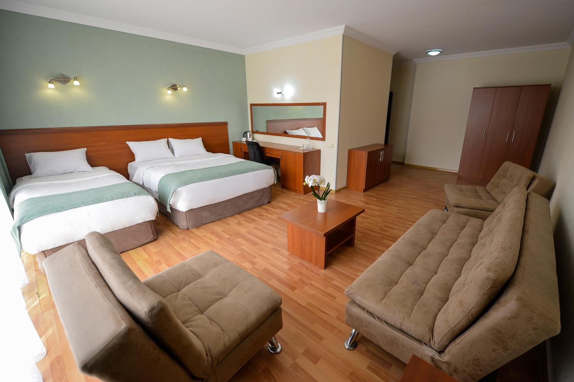 Aura Boutique Hotel Batumi Luaran gambar