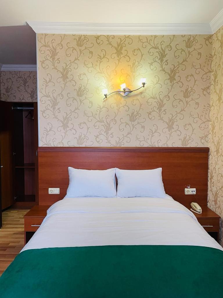 Aura Boutique Hotel Batumi Bilik gambar