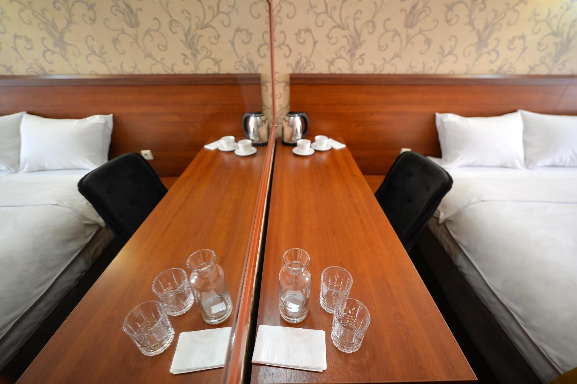Aura Boutique Hotel Batumi Luaran gambar